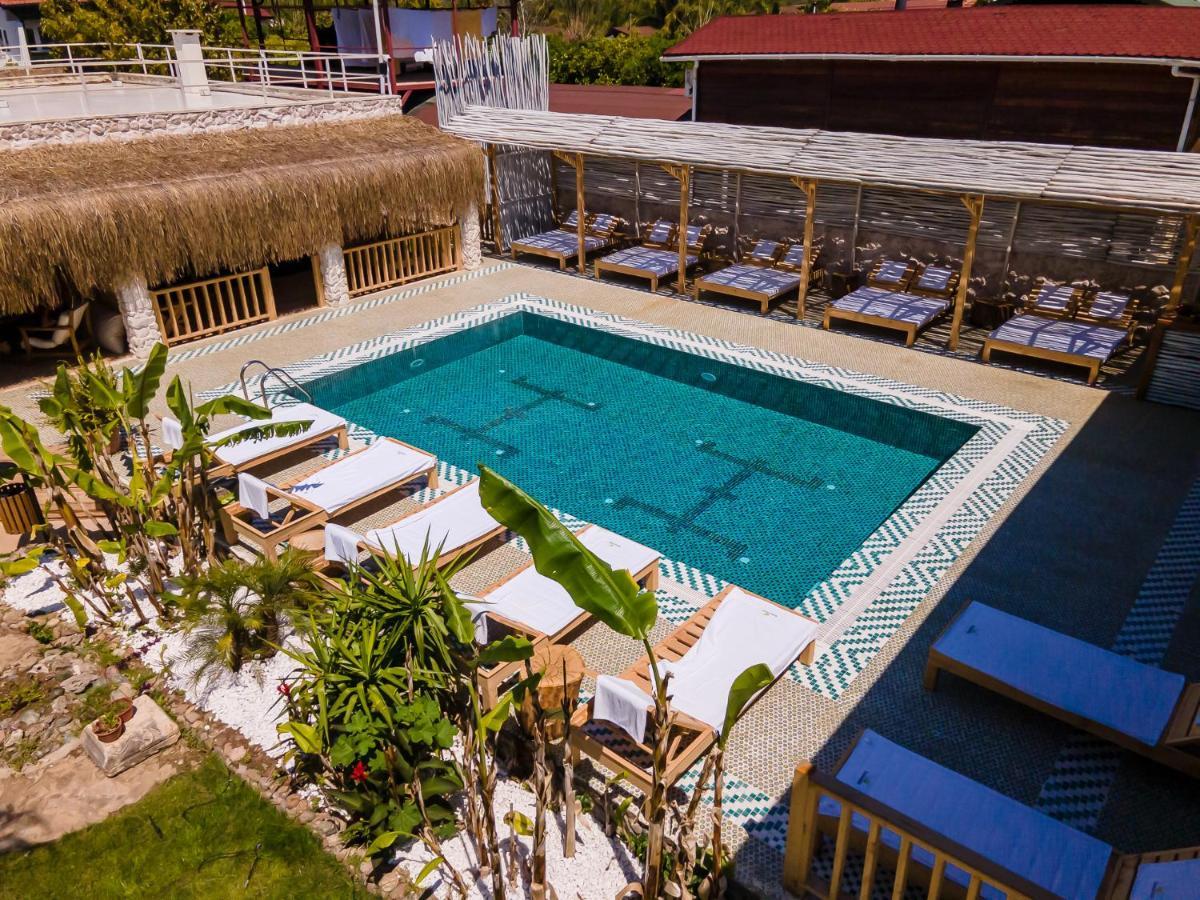 Naturelife Bungalows & Spa Чирали Экстерьер фото